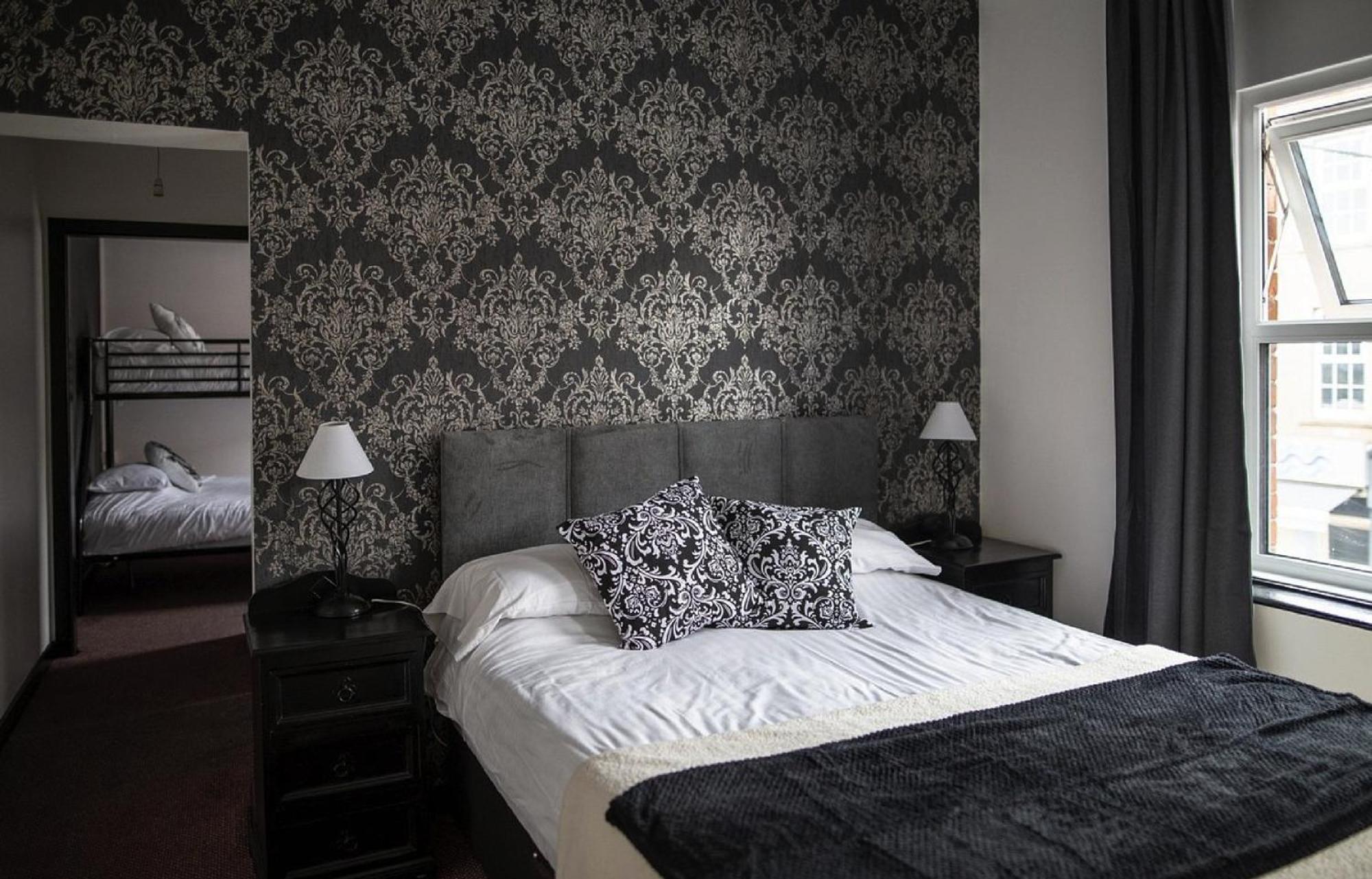 Bed and Breakfast The Donard Newcastle  Exterior foto