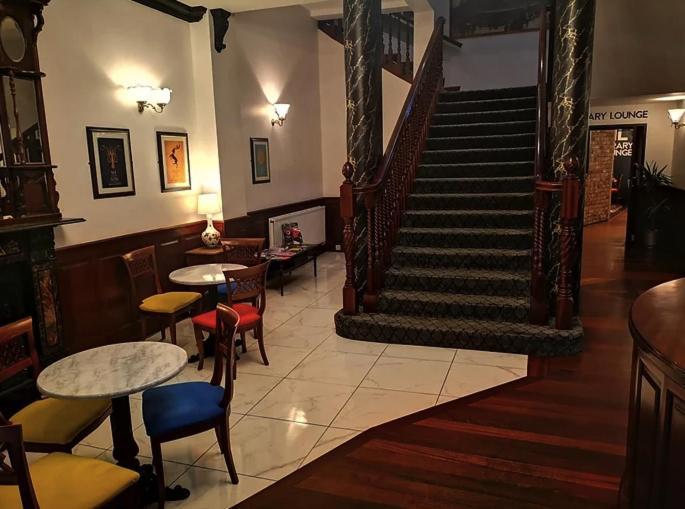 Bed and Breakfast The Donard Newcastle  Exterior foto